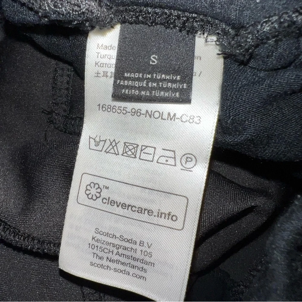 Scotch & Soda Black Jogger Pants Women’s Size Small Tapered Minimalist Comfort